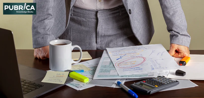 Researcher planning where to publish a review article