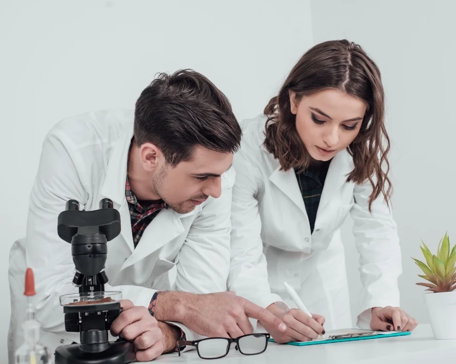 What is scientific writing_ How is it significant to radiology and list out the types of scientific paper in healthcare industries_Research service