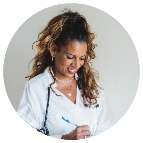 Portrait of Dr. Amanda Collins